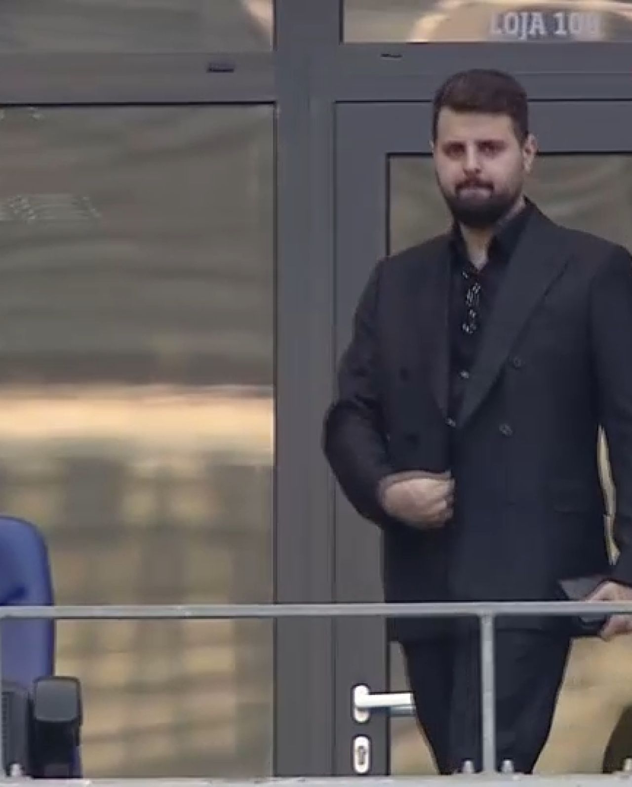 Prima apariție publică a lui Adrian Mititelu Jr după ce a ieșit din comă! Cum a fost surprins la FCU – U Cluj_6