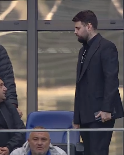 Prima apariție publică a lui Adrian Mititelu Jr după ce a ieșit din comă! Cum a fost surprins la FCU – U Cluj_14
