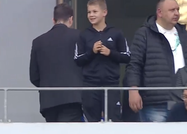 Prima apariție publică a lui Adrian Mititelu Jr după ce a ieșit din comă! Cum a fost surprins la FCU – U Cluj_21