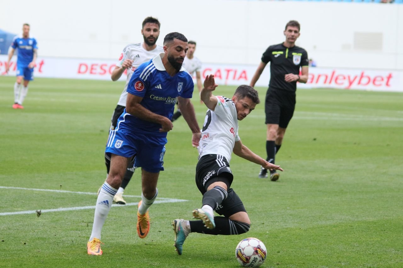 Și-au rezolvat problemele exact când aveau mai mare nevoie. Trei idei după FC U Craiova - U Cluj 3-2, meciul care poate salva echipa lui Mititelu_2