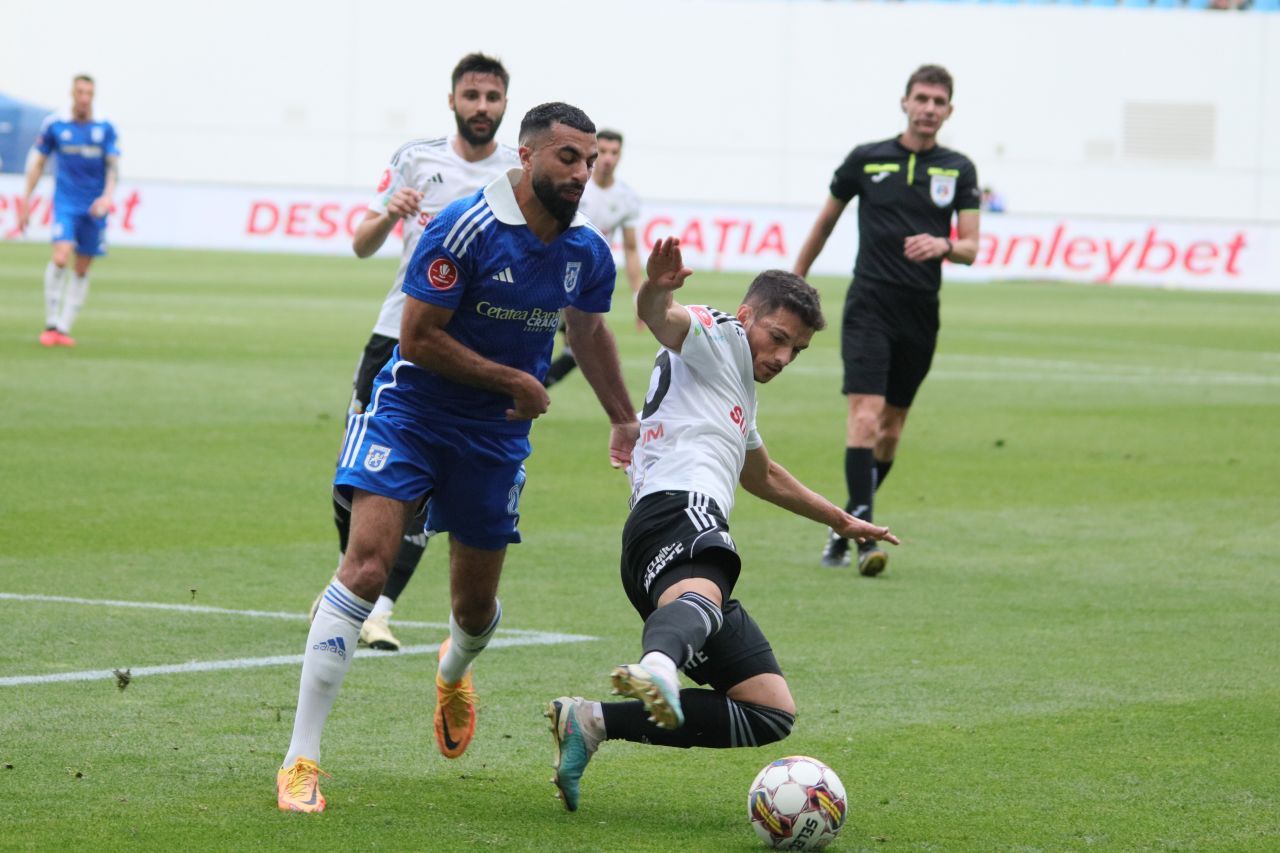 Și-au rezolvat problemele exact când aveau mai mare nevoie. Trei idei după FC U Craiova - U Cluj 3-2, meciul care poate salva echipa lui Mititelu_2