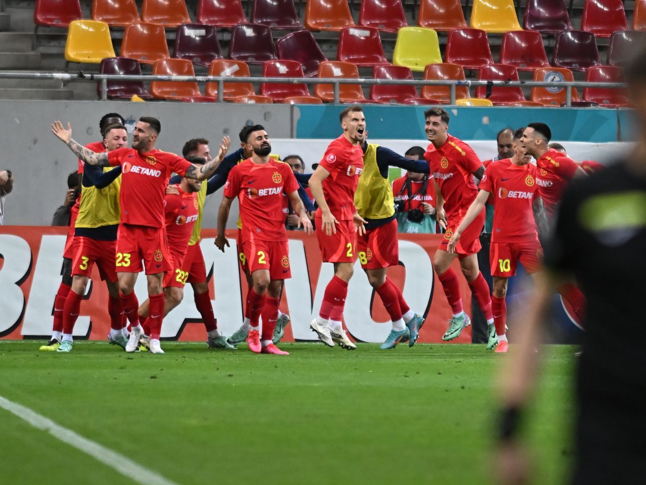 FCSB - Farul 2-1. Roș-albaștrii sunt noii campioni ai României_1