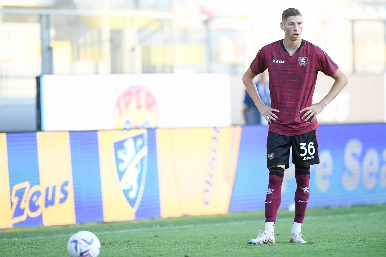 Salernitana retrogradează în Serie B, cu mijlocașul român Andres Sfaiț