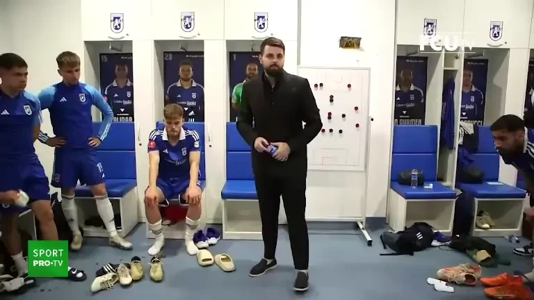 Adrian Mititelu Jr, discurs &icirc;n vestiar după FCU - U Cluj (27.04.2024)