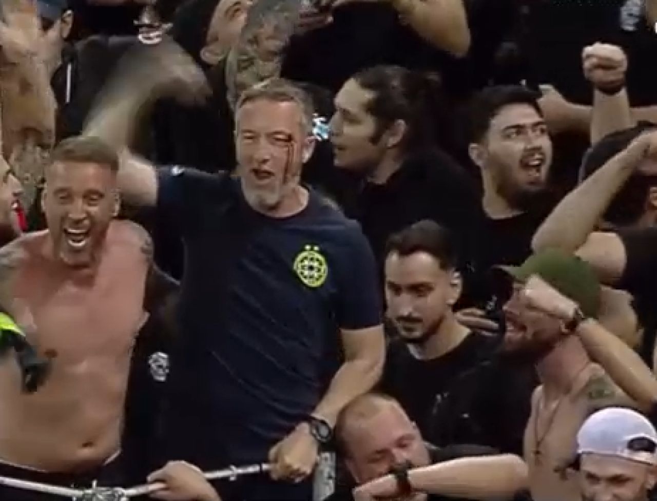 Bucurie de nedescris pe Arena Națională! Imaginile de la ”fiesta” de titlu a FCSB-ului_13