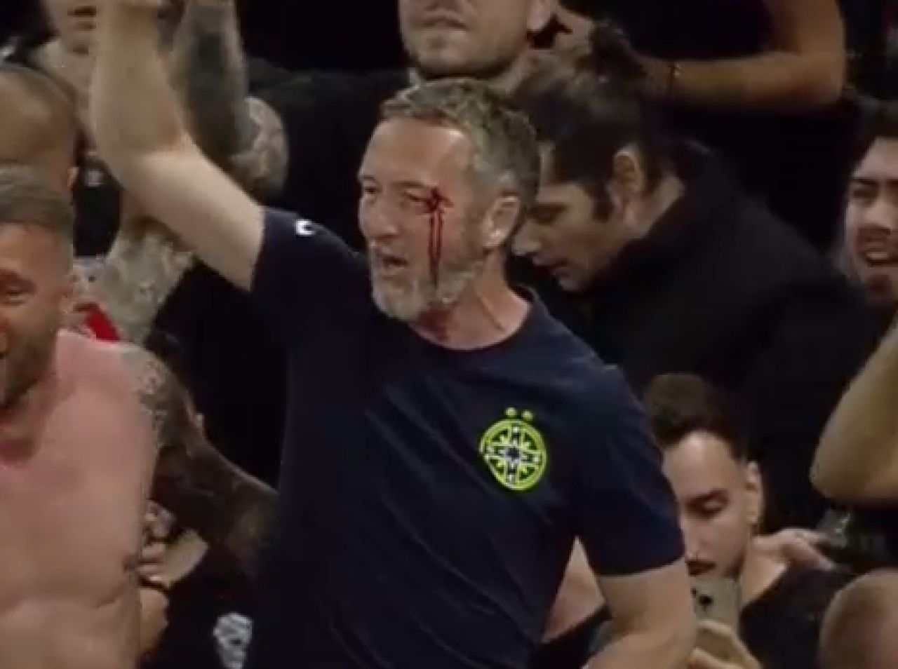 Bucurie de nedescris pe Arena Națională! Imaginile de la ”fiesta” de titlu a FCSB-ului_18