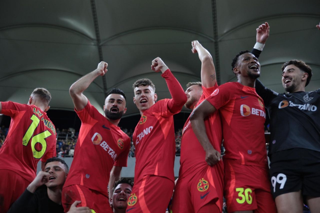 Bucurie de nedescris pe Arena Națională! Imaginile de la ”fiesta” de titlu a FCSB-ului_22