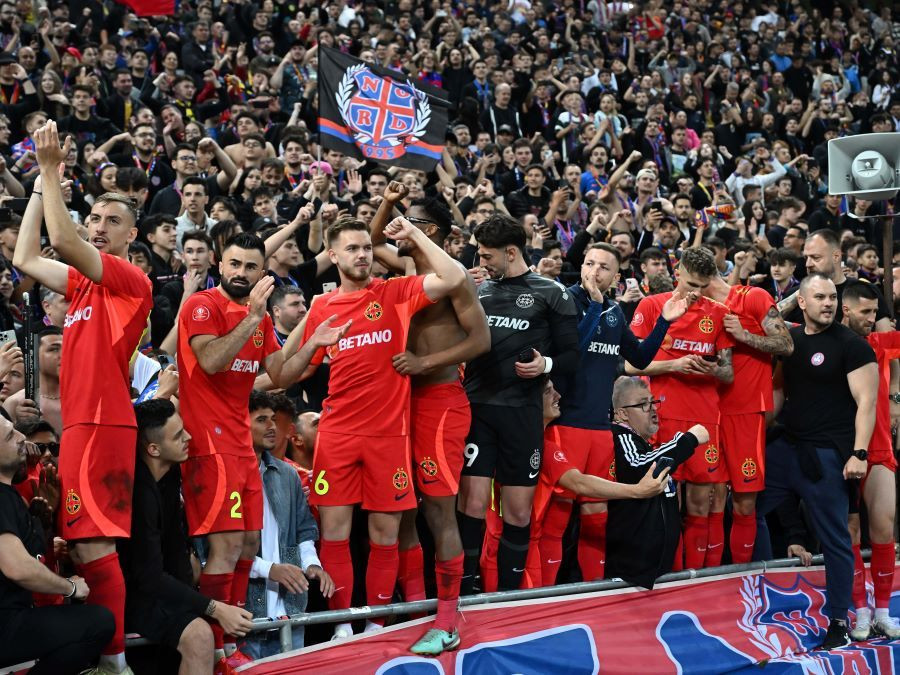 Trebuie să primească o medalie mai mică . Jucătorul de la FCSB, criticat de Basarab Panduru