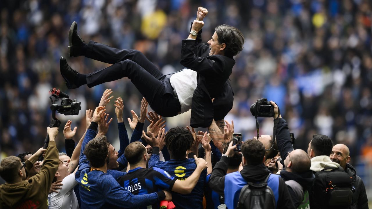Sărbătoare imensă în Serie A! Inter Milano a celebrat alături de suporteri al 20-lea Scudetto din istoria clubului_1