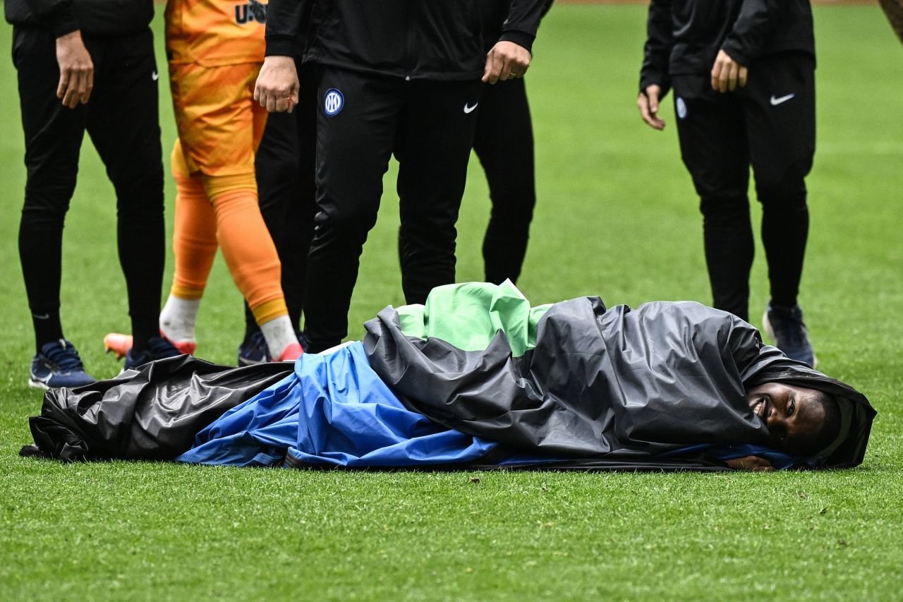 Sărbătoare imensă în Serie A! Inter Milano a celebrat alături de suporteri al 20-lea Scudetto din istoria clubului_17