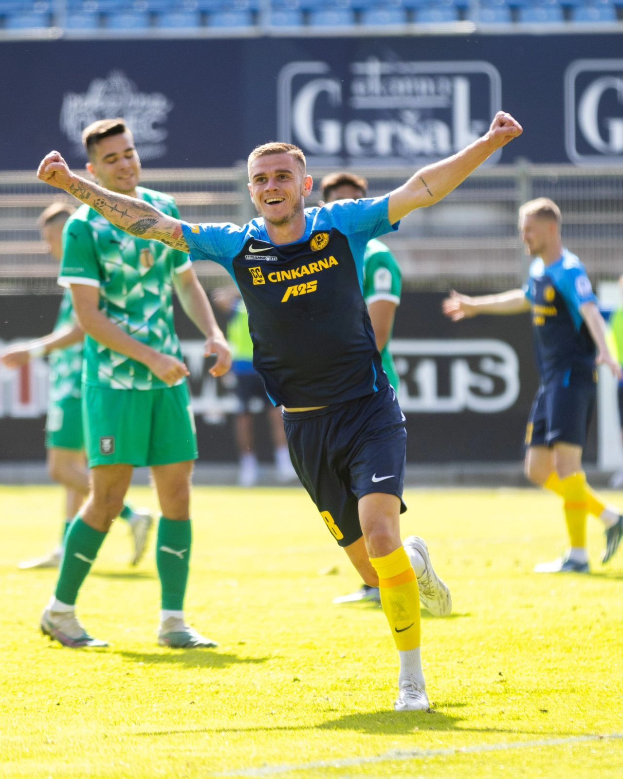 Mijlocașul român dat afară de Gigi Becali a devenit campion! Merge în Champions League și poate da ochii chiar cu FCSB_5