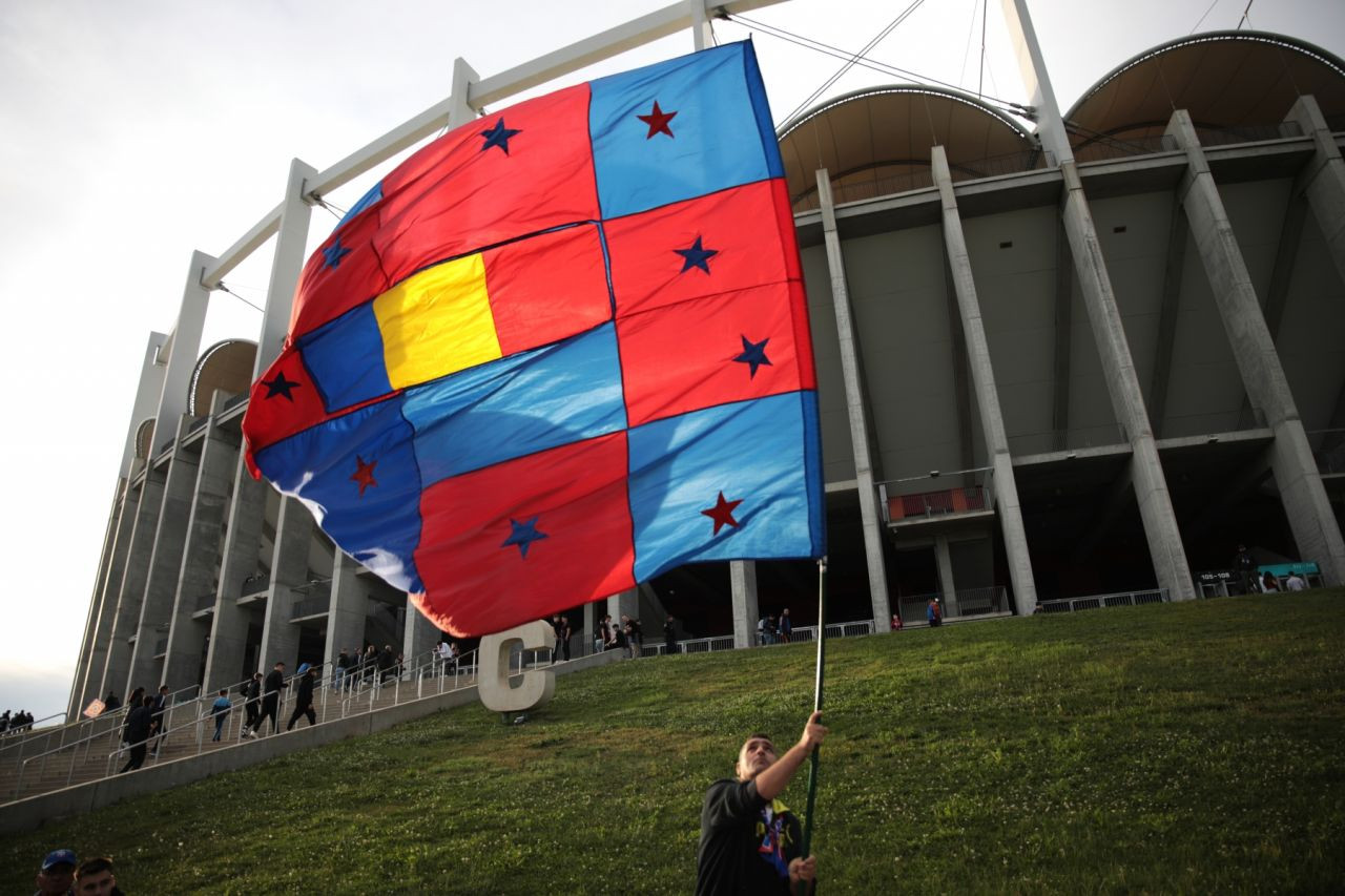 Gigi Becali vrea la pachet trei jucători de la Farul. Louis Munteanu nu se află printre ei_8