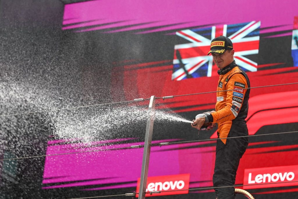 Lando Norris, rănit serios la față în Olanda! Starul din F1 petrecea cu DJ-ul Martin Garrix_5