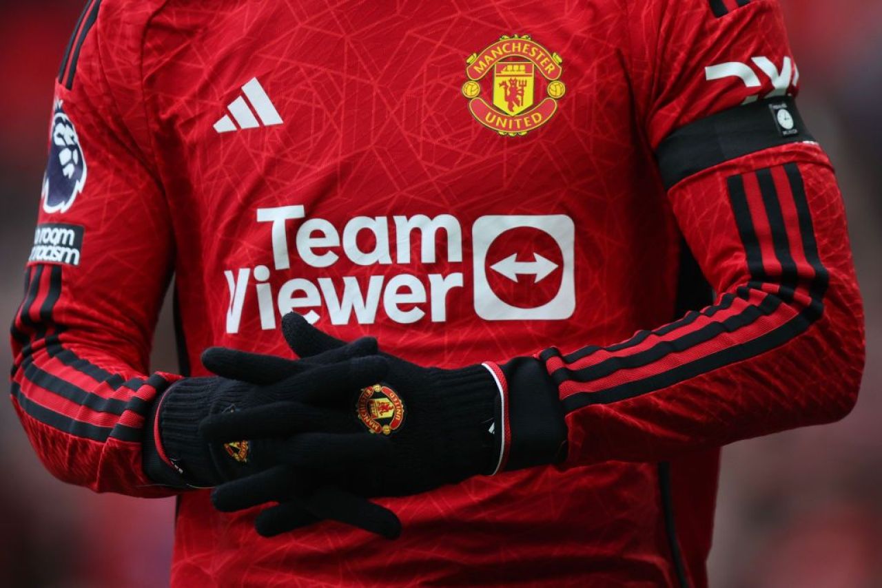 Manchester United scoate la vânzare întreg lotul de jucători, în afară de trei tineri!_2