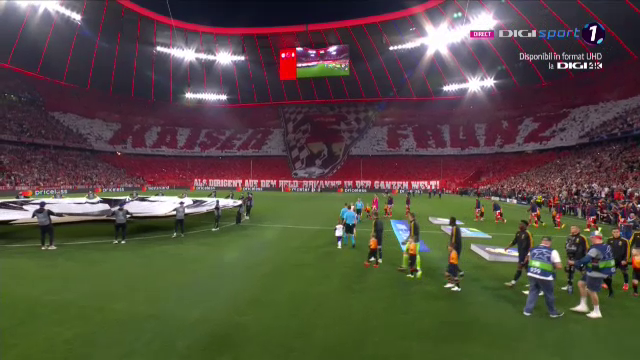Coregrafia inedită pregătită de fanii lui FC Bayern la meciul cu Real Madrid_15