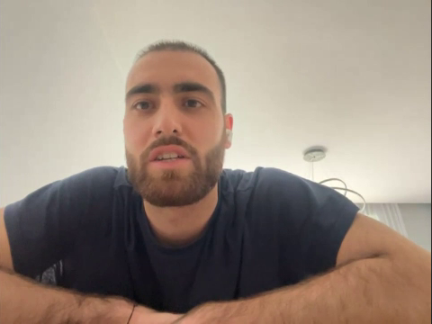 Valentin Cojocaru, rom&acirc;nul care e aproape de două trofee &icirc;n fotbalul european! Singurul lucru care &icirc;mi lipsește acum este familia . Care e visul fostului campion cu FCSB