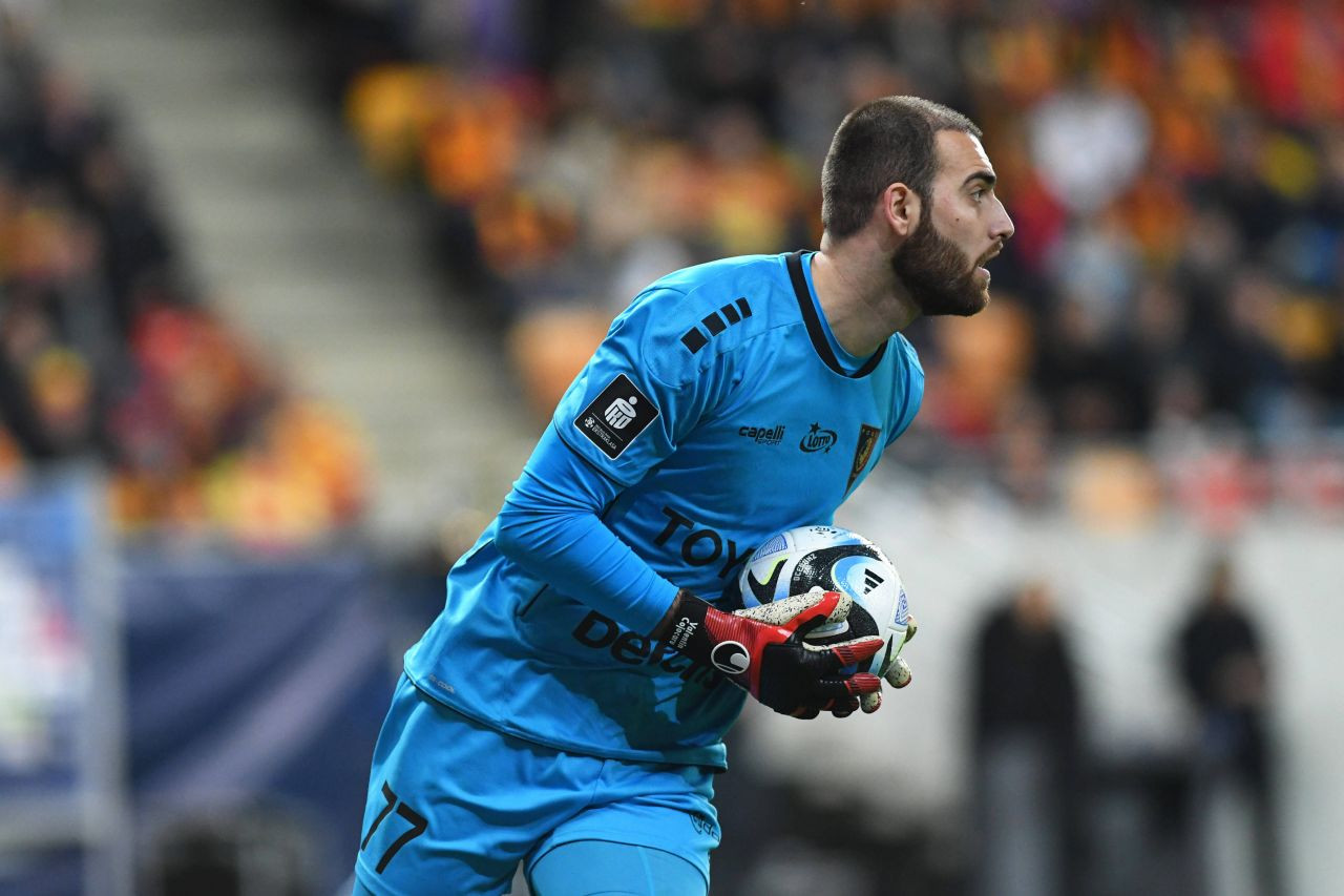 Valentin Cojocaru, românul care e aproape de două trofee în fotbalul european! 