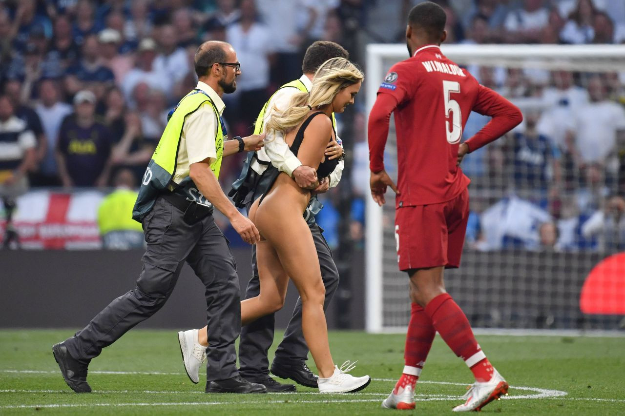 Blonda care a uimit în finala Champions League din 2019 și-a uimit fanii cu noua ocupație: 