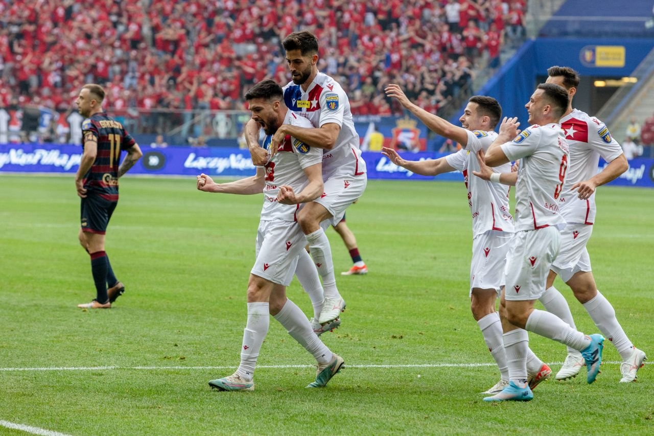 Echipa de liga a doua care l-a dat afară pe Omrani și apoi a câștigat Cupa! Scenariu de film, cu gol în minutul 90+9 _10