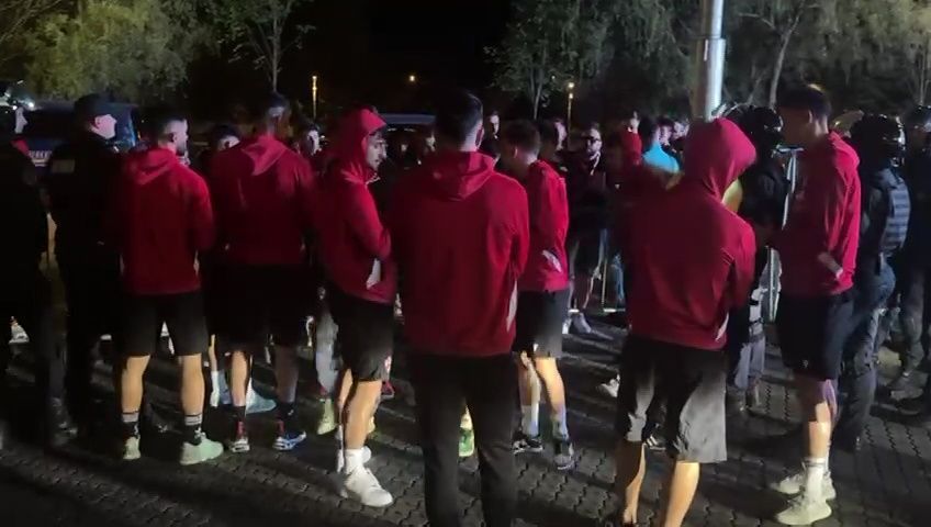 Jucătorii lui Dinamo, băgați în ședință imediat după meciul de pe Cluj Arena: