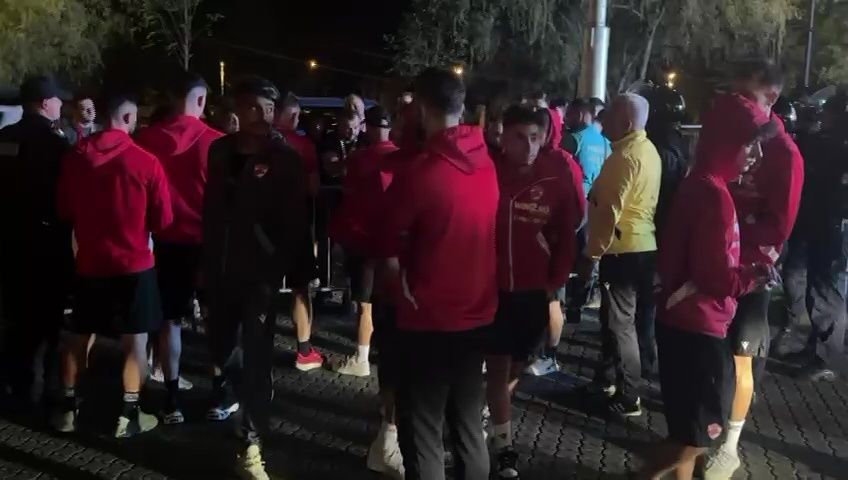 Jucătorii lui Dinamo, băgați în ședință imediat după meciul de pe Cluj Arena: