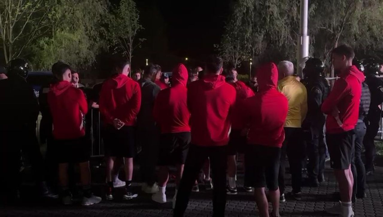 Jucătorii lui Dinamo, băgați în ședință imediat după meciul de pe Cluj Arena: