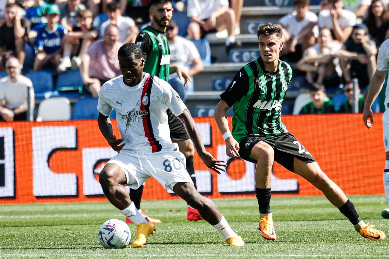 Daniel Boloca, ”excelent pe teren și oxigen pur pentru Sassuolo” în victoria cu campioana Inter Milano!_5