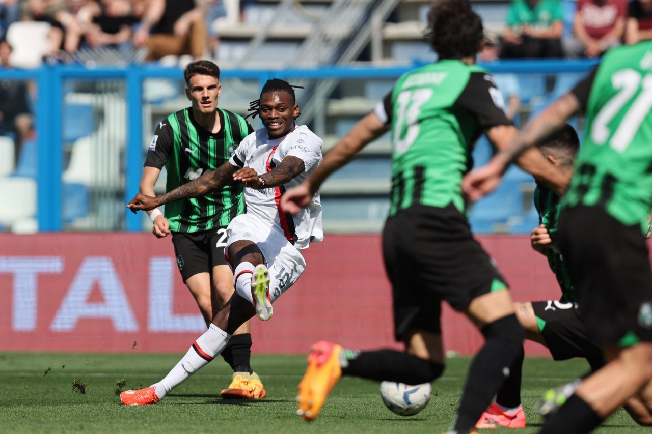 Daniel Boloca, ”excelent pe teren și oxigen pur pentru Sassuolo” în victoria cu campioana Inter Milano!_6