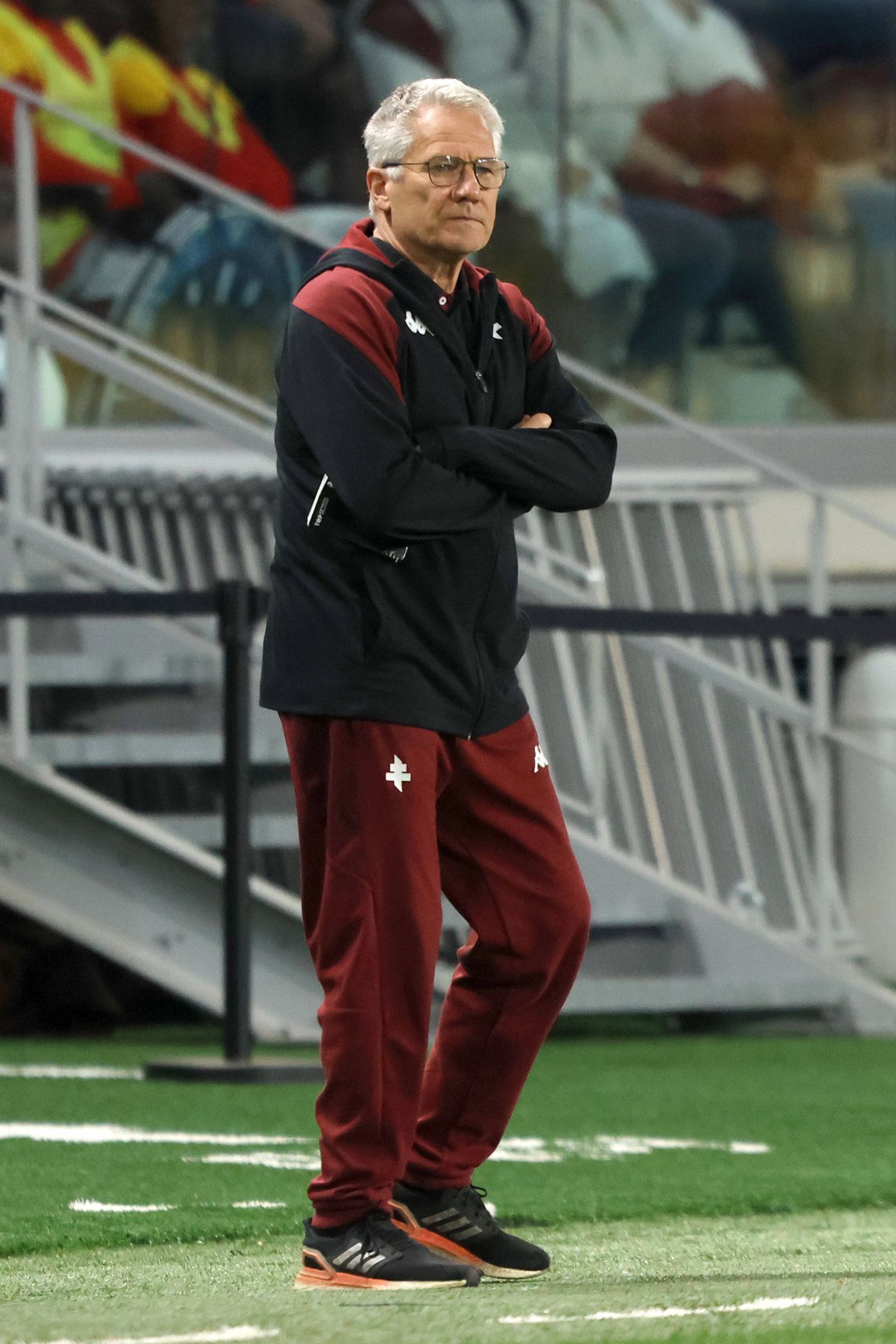 Laszlo Boloni a luat foc după arbitrajul din Metz - Rennes 2-3! Acuze grave: ”Dacă spun ce am în minte... Nu ştiu dacă să urlu, să plâng sau să râd”_7