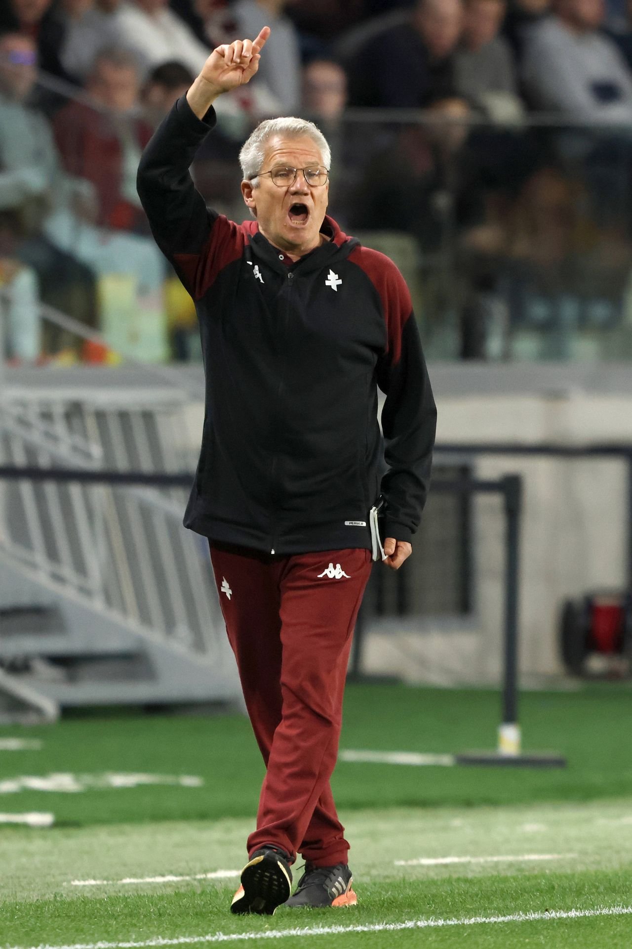 Laszlo Boloni a luat foc după arbitrajul din Metz - Rennes 2-3! Acuze grave: ”Dacă spun ce am în minte... Nu ştiu dacă să urlu, să plâng sau să râd”_9