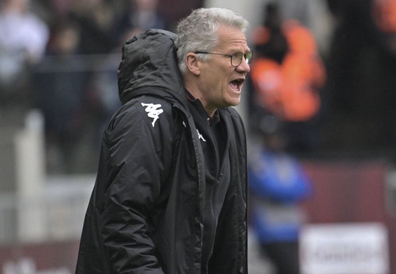 Laszlo Boloni a luat foc după arbitrajul din Metz - Rennes 2-3! Acuze grave: &rdquo;Dacă spun ce am &icirc;n minte... Nu ştiu dacă să urlu, să pl&acirc;ng sau să r&acirc;d&rdquo;