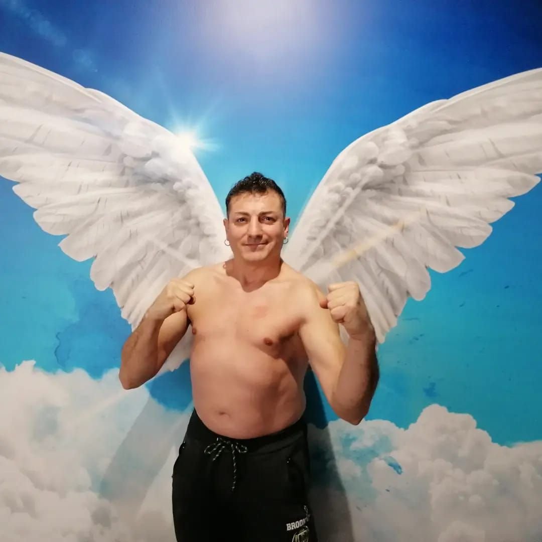 Povestea celui mai slab boxer profesionist în activitate din lume. Are 47 de ani și a pierdut 108 meciuri_3