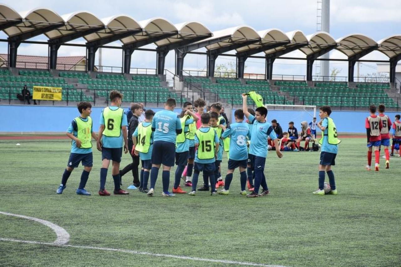 Un semifinalist de Cupa UEFA cu Steaua/FCSB, antrenor la Cumpăna în Cupa Satelor!_7