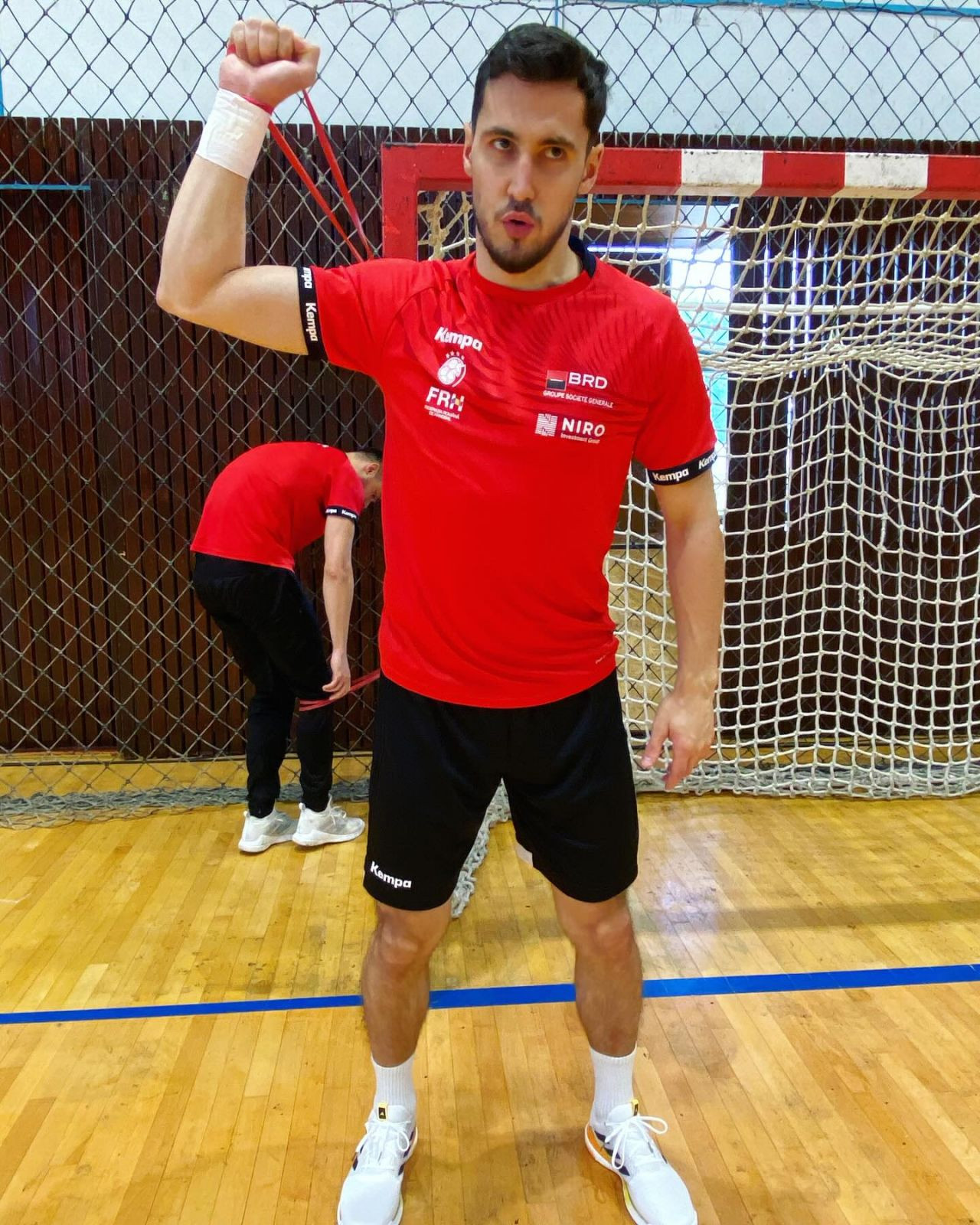 România - Cehia 31-30 (15-11). Victorie chinuită în prima manșă a play-off-ului pentru CM 2025. Tricolorii au avut avans de șapte goluri în actul secund_7