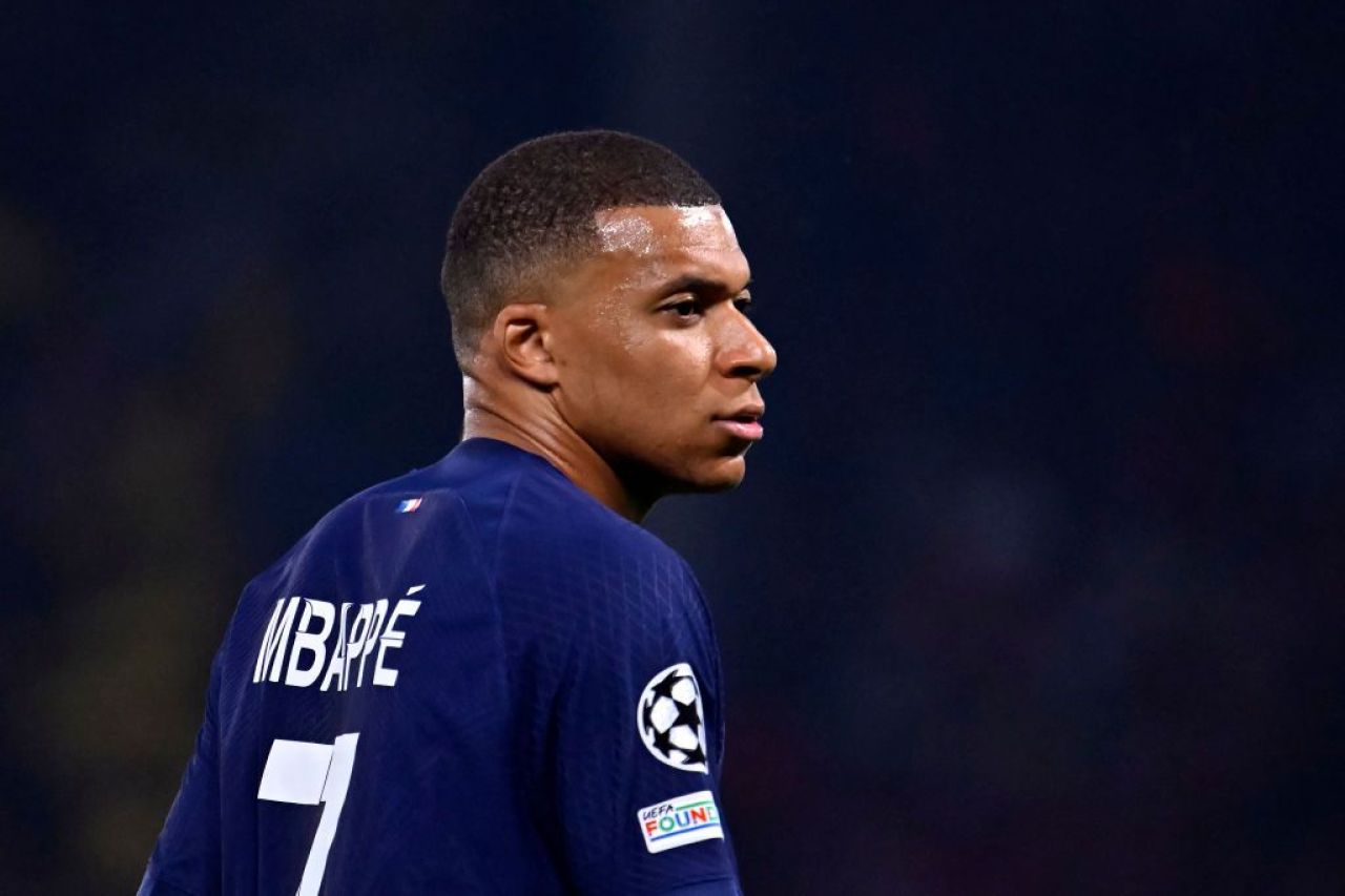 Tatăl lui Kylian Mbappe l-a sunat pe Florentino Perez. Spaniolii au aflat ce i-a transmis_10