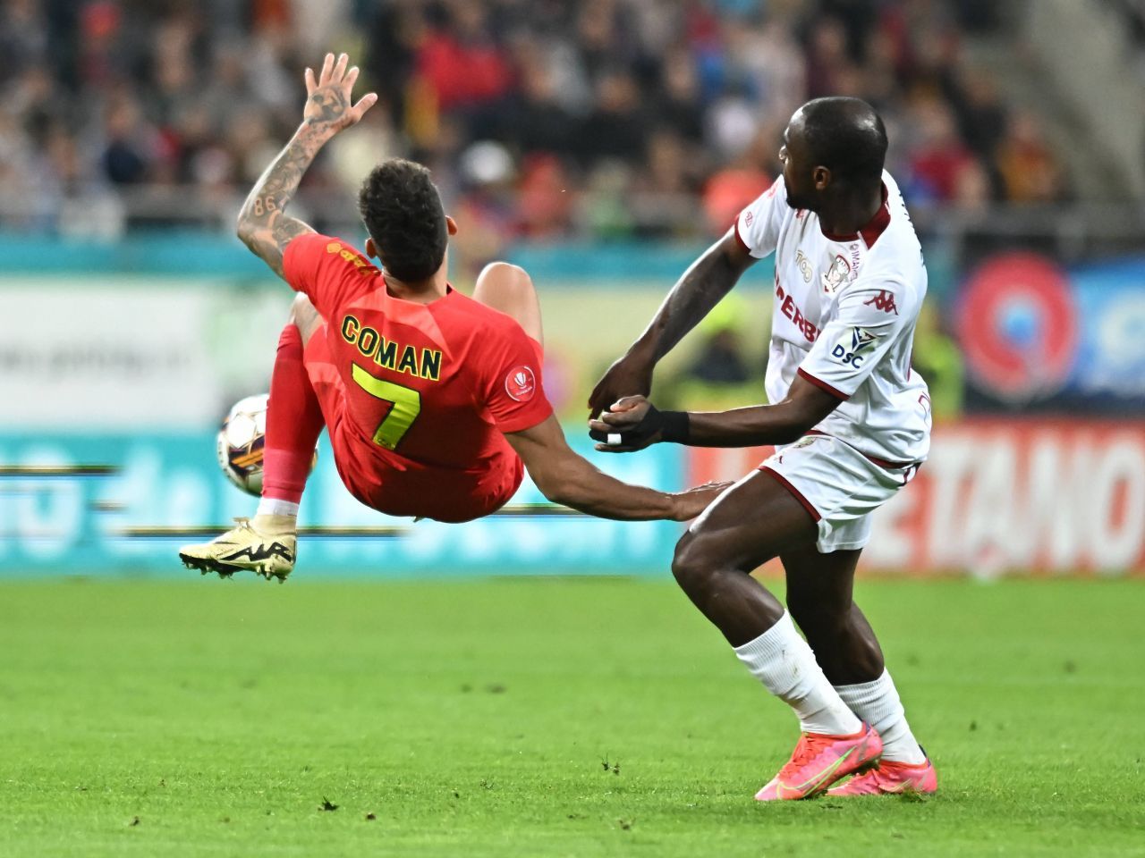 Pierde Florinel Coman titlul de golgheter în Superligă? Doi străini de top stau la pândă_2