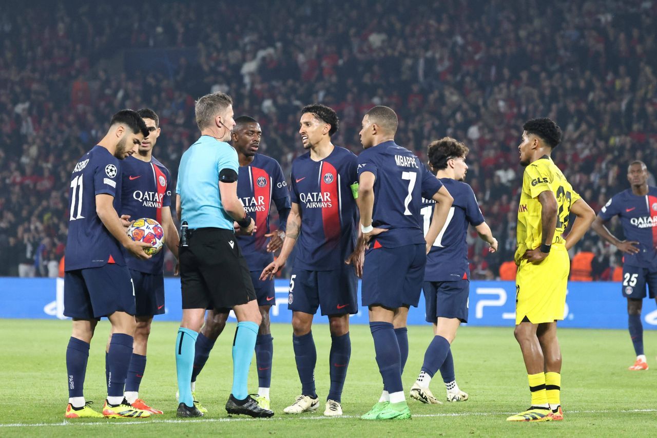 Arbitrul a izbucnit în lacrimi imediat după ce Borussia Dortmund s-a calificat în finala Champions League_16