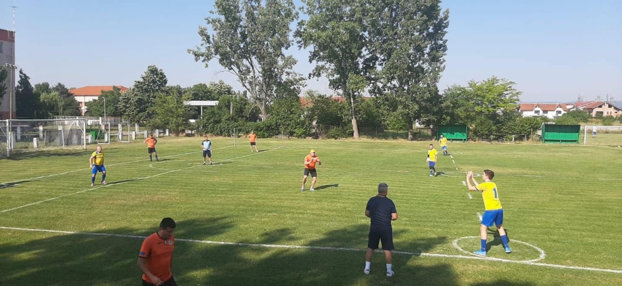 Avem un sport național declarat prin lege, oina, dar nu știm să-l jucăm! ”Luăm România la periat, pentru a o învăța oină”_17