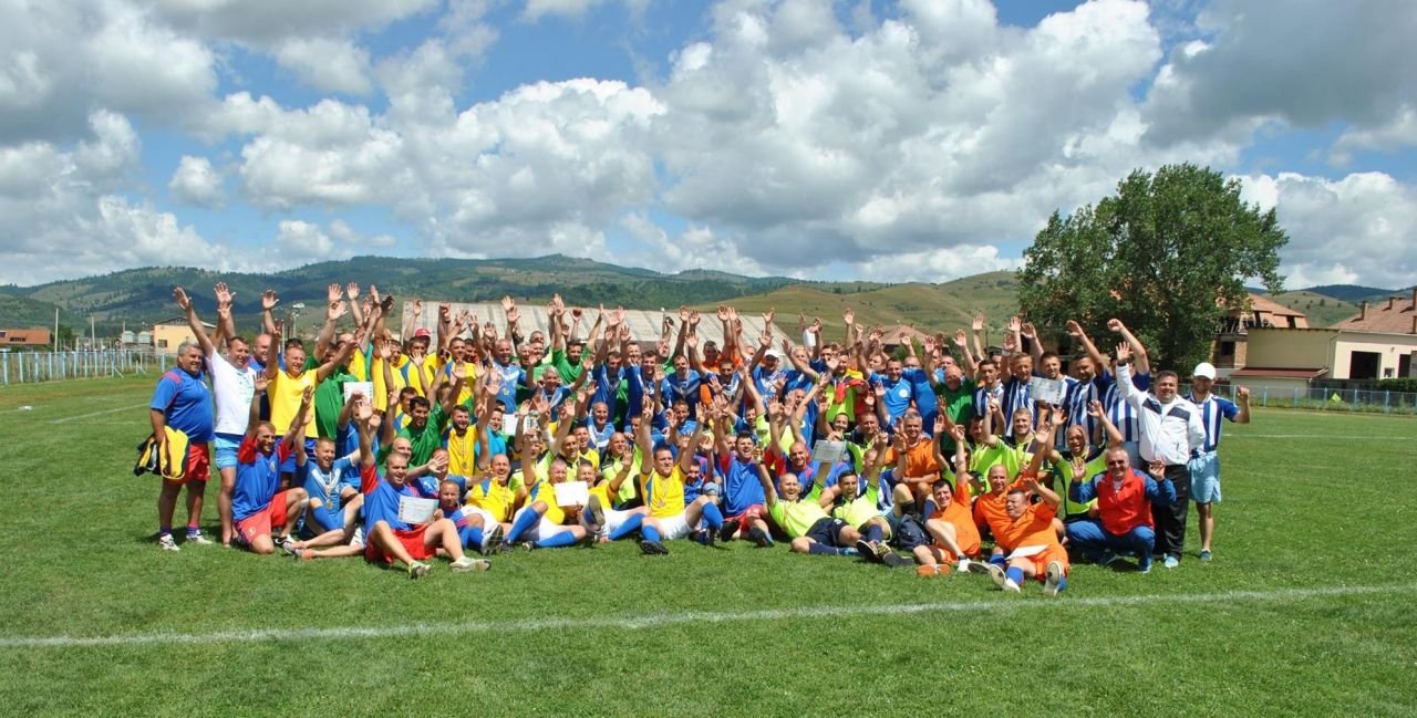 Avem un sport național declarat prin lege, oina, dar nu știm să-l jucăm! ”Luăm România la periat, pentru a o învăța oină”_18