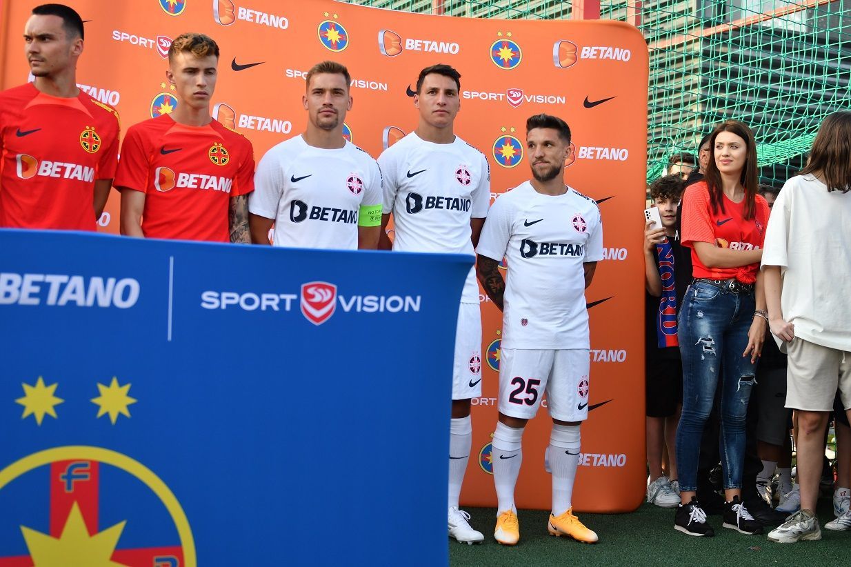 Surpriză totală! În ce echipament va juca FCSB contra lui CFR Cluj + ce se întâmplă după meci_7