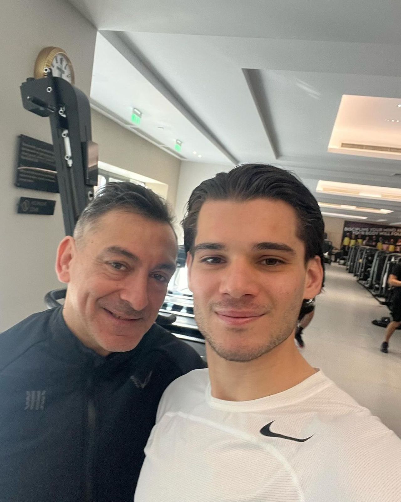 S-a încuiat în sală! Câte kilograme a slăbit Ilie Dumitrescu pentru meciul de retragere al ”Generației de Aur”_11