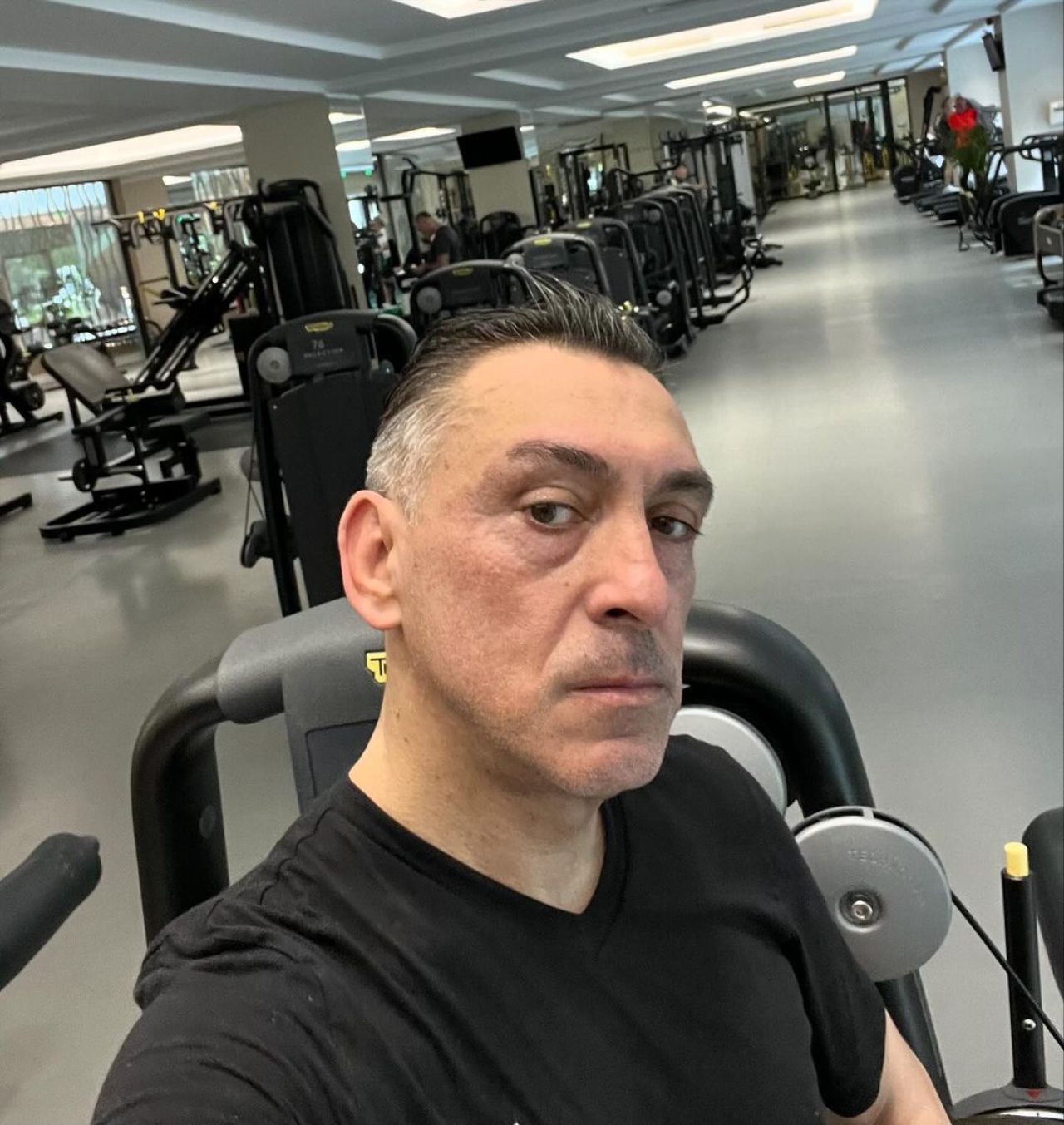 S-a încuiat în sală! Câte kilograme a slăbit Ilie Dumitrescu pentru meciul de retragere al ”Generației de Aur”_19
