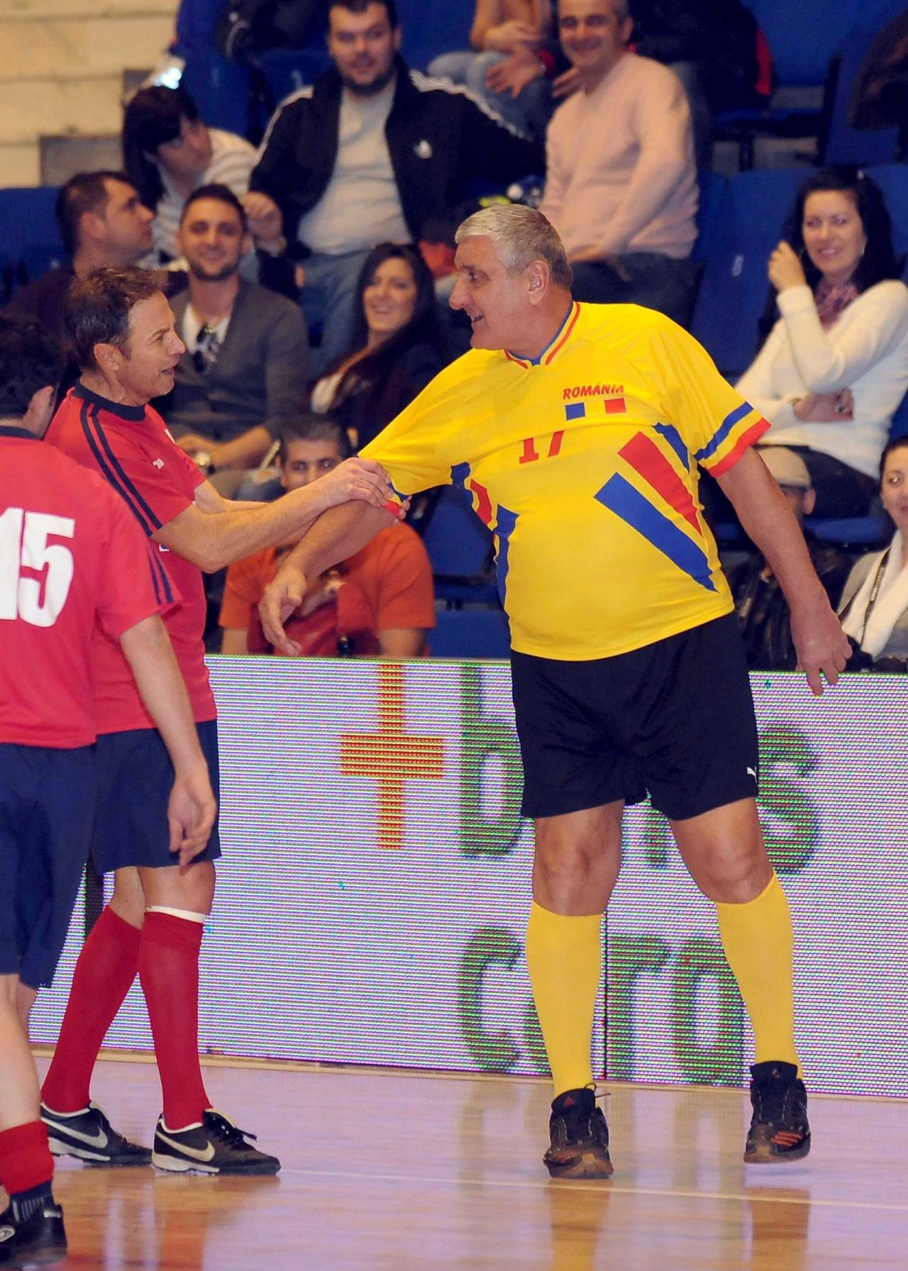 Ce pensie are Rică Răducanu. Fostul portar împlinește azi 78 de ani_6