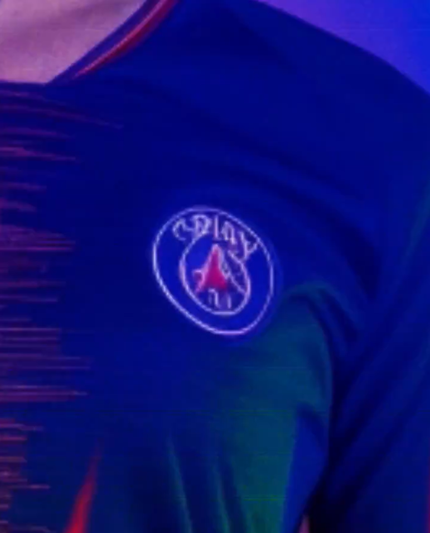 ”Nu mai este fața Parisului!” PSG și-a prezentat noul echipament, iar fanii au remarcat un detaliu important_13