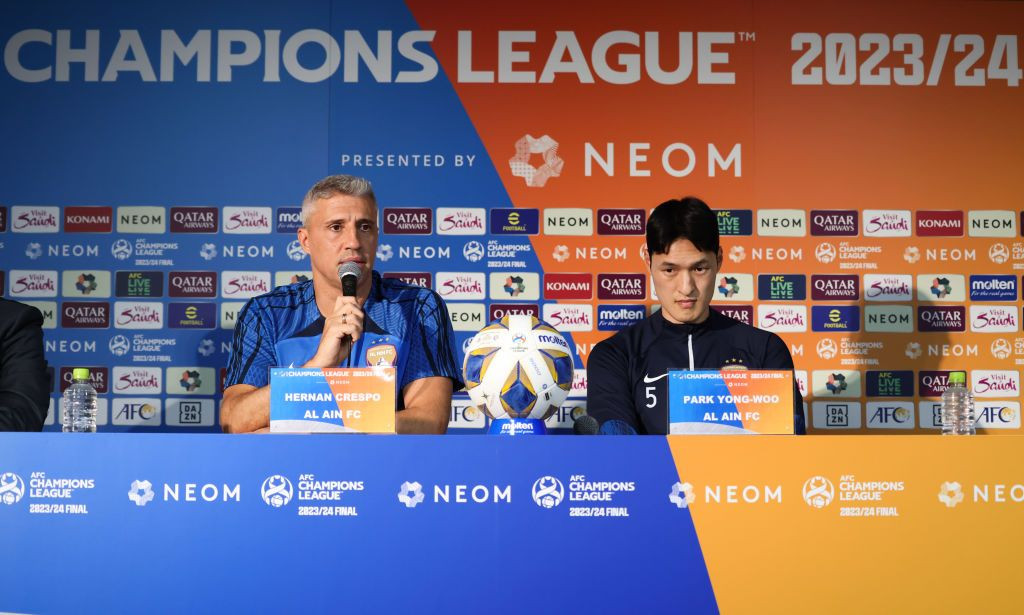 Foștii mari atacanți Hernan Crespo și Martin Kewell se întâlnesc în finala asiatică a Champions League_10