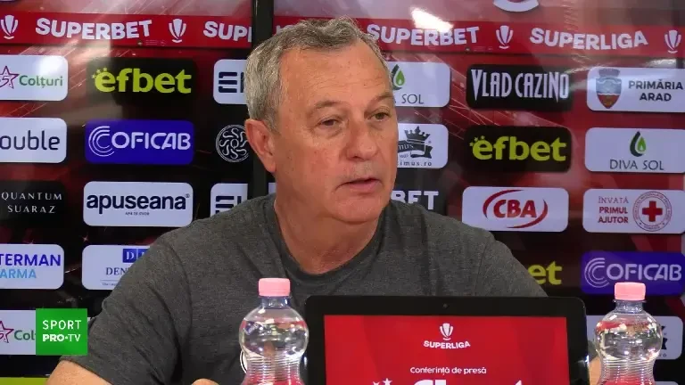 Conferință de presă Mircea Rednic &icirc;nainte de Dinamo - UTA Arad (10/05/2024)