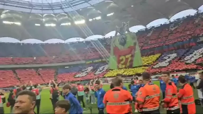 Atmosferă de nedescris pe Arena Națională, la FCSB - CFR Cluj! Coregrafia pregătită de galeria campioanei