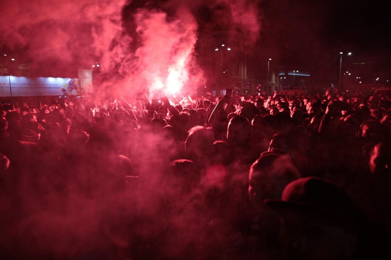 Imagini spectaculoase: cum a petrecut FCSB alături de fani la Ateneul Român_2