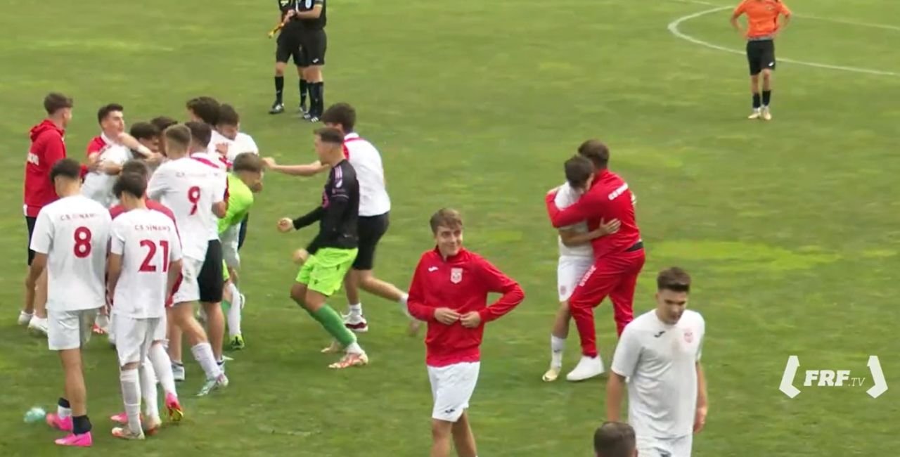 New Dinamo! 7-0 în finală și echipa de fotbal a clubului sportiv din Ștefan cel Mare a câștigat Cupa României U19 + gloriile dinamoviste prezente_3