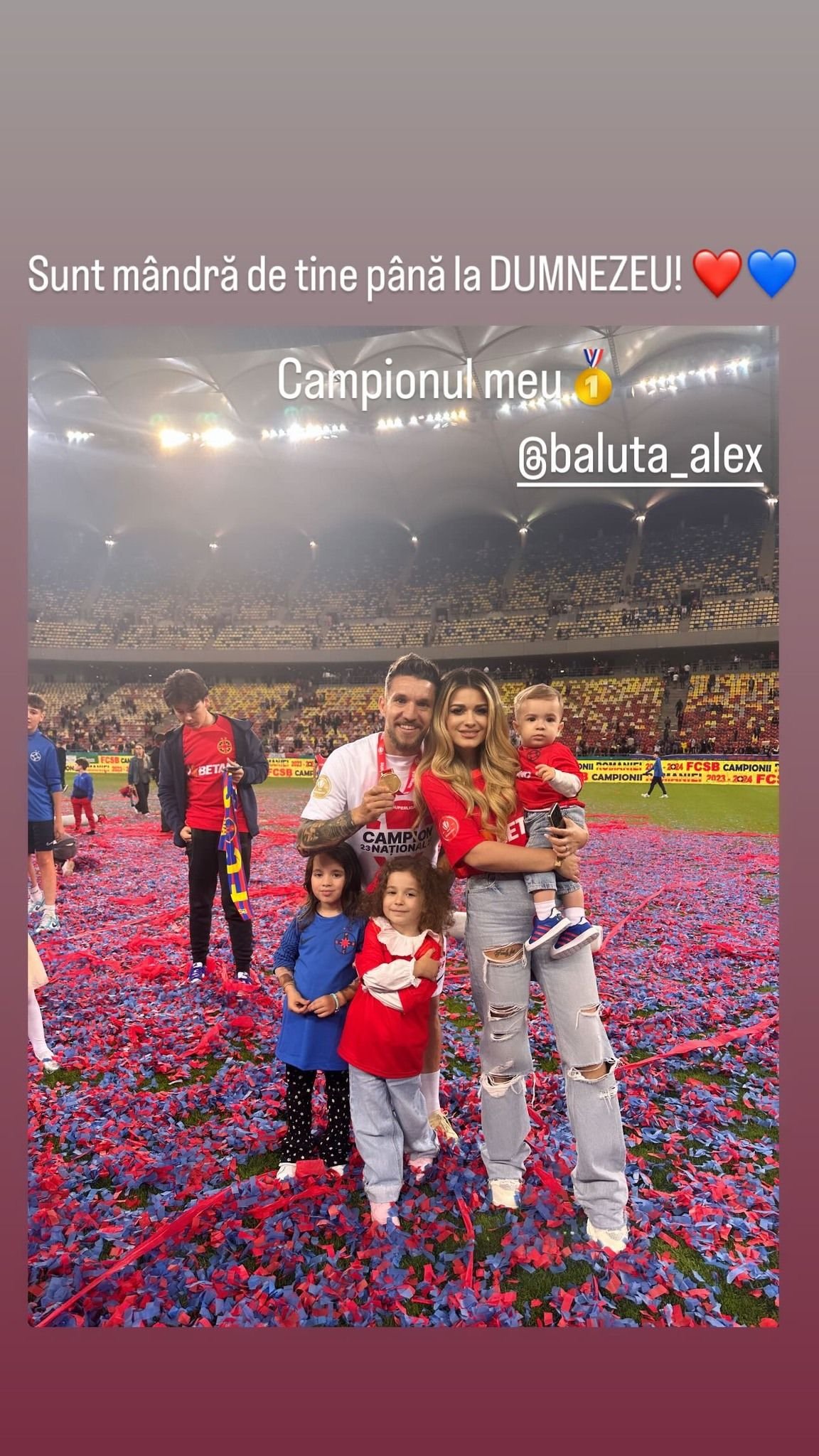I-au eclipsat pe campioni! Apariții incendiare ale partenerelor jucătorilor de la FCSB, la petrecerea de titlu_24
